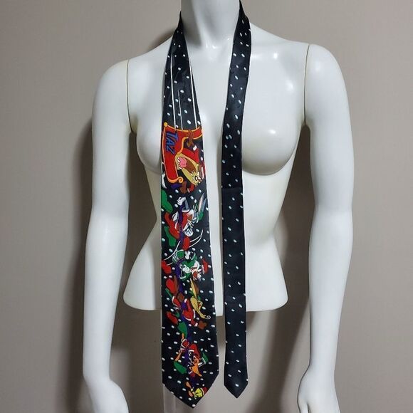 Looney Tunes Mania Christmas Tie - Picture 1 of 4
